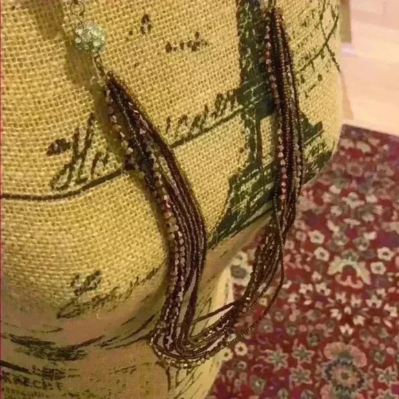 Beautiful New Condition Beaded Bronze Necklace OS - Picture 4 of 5